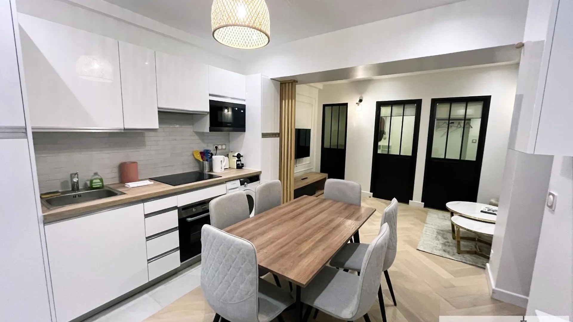 Urban Flat 178 - Cosy Chic 2 Bedroom Flat In 巴黎